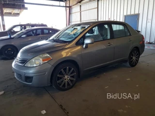 NISSAN VERSA 1.8 S