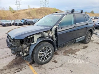 VOLKSWAGEN TIGUAN SE