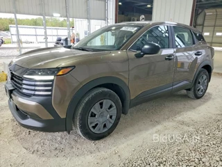 NISSAN KICKS S