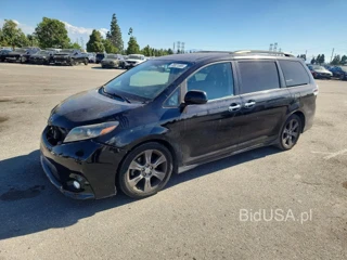 TOYOTA SIENNA SPORT