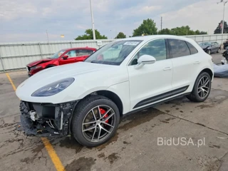 PORSCHE MACAN S