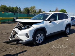 TOYOTA RAV4 LE