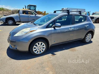 NISSAN LEAF S