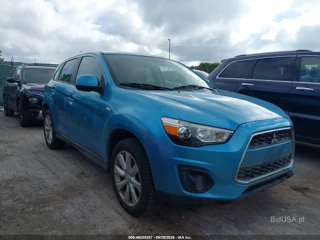 MITSUBISHI MITSUBISHI OUTLANDER SPORT ES