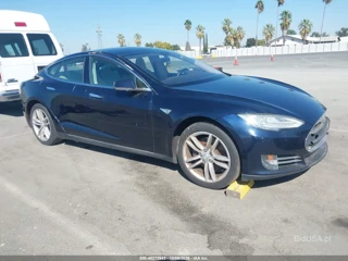 TESLA TESLA MODEL S
