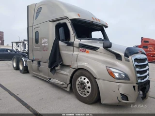 FREIGHTLINER FREIGHTLINER NEW CASCADIA 126