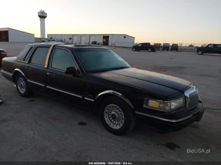LINCOLN LINCOLN TOWN CAR EXECUTIVE