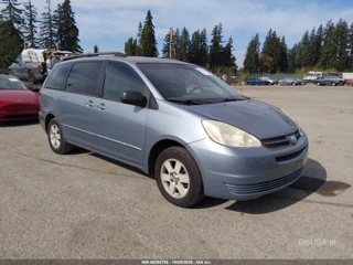 TOYOTA TOYOTA SIENNA LE