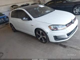 VOLKSWAGEN VOLKSWAGEN GOLF GTI 2.0T SE 4-DOOR