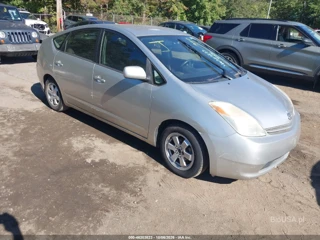 TOYOTA TOYOTA PRIUS
