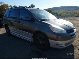 TOYOTA TOYOTA SIENNA XLE