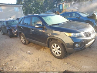 KIA KIA SORENTO LX