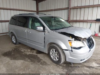 CHRYSLER CHRYSLER TOWN & COUNTRY TOURING PLUS