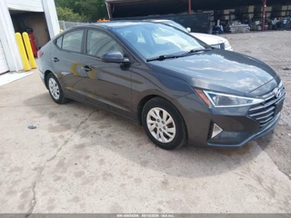 HYUNDAI HYUNDAI ELANTRA SE