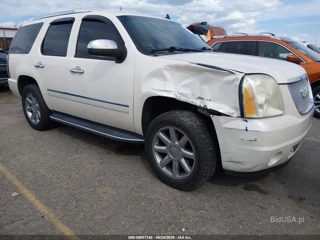 GMC YUKON DENALI