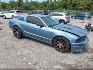 FORD FORD MUSTANG GT DELUXE/GT PREMIUM