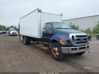 FORD FORD F-750 XL/XLT