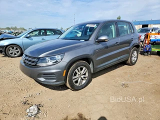VOLKSWAGEN TIGUAN S