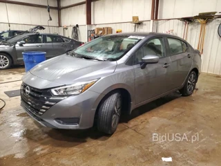 NISSAN VERSA SV