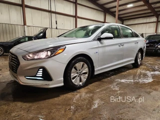 HYUNDAI SONATA HYBRID SE