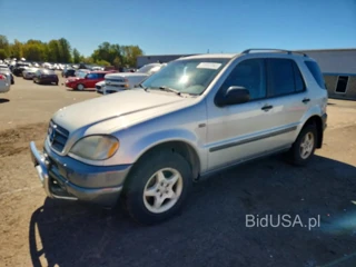 MERCEDES-BENZ ML 320