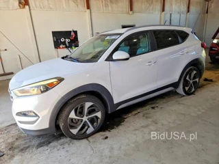 HYUNDAI TUCSON SPORT