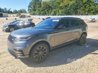 LAND ROVER RANGE ROVER VELAR R-DYNAMIC SE