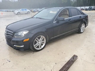 MERCEDES-BENZ C 250