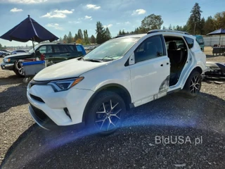 TOYOTA RAV4 SE