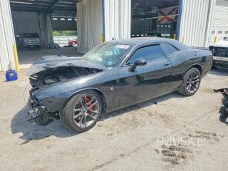 DODGE CHALLENGER R/T SCAT PACK