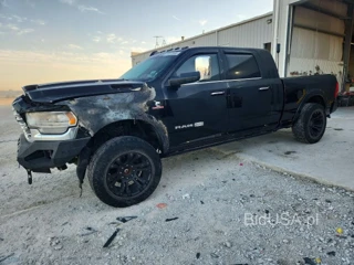 RAM 2500 LONGHORN