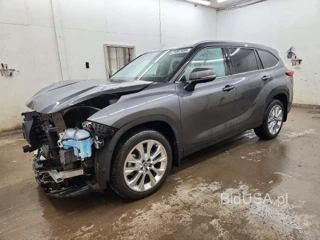 TOYOTA HIGHLANDER LIMITED