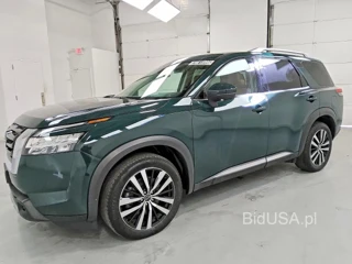 NISSAN PATHFINDER PLATINUM