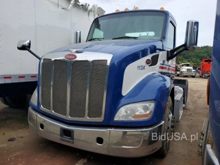 PETERBILT 579