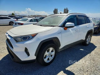 TOYOTA RAV4 HYBRID XLE
