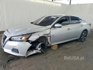 NISSAN ALTIMA SV