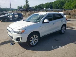 MITSUBISHI OUTLANDER SPORT SE