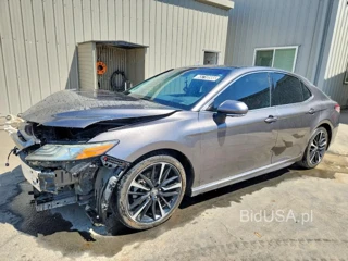 TOYOTA CAMRY XSE