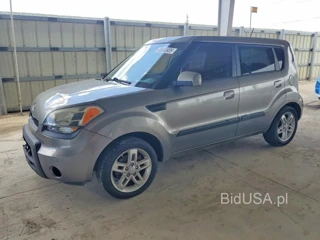 KIA SOUL +