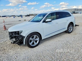 AUDI Q7 PREMIUM
