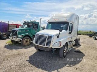 FREIGHTLINER CASCADIA