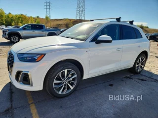 AUDI Q5 PREMIUM PLUS 45