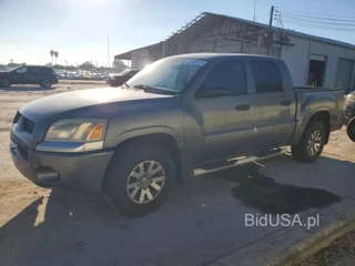 MITSUBISHI RAIDER LS