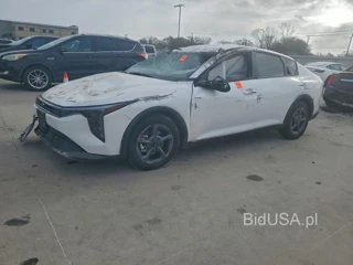 KIA K4 LX