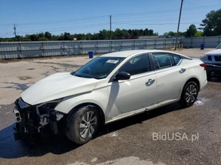 NISSAN ALTIMA S