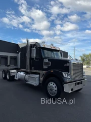 FREIGHTLINER 122SD