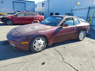 PORSCHE 944
