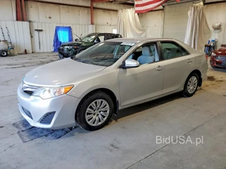 TOYOTA CAMRY L