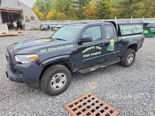 TOYOTA TACOMA SR