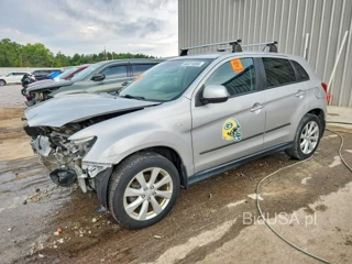 MITSUBISHI OUTLANDER SPORT ES